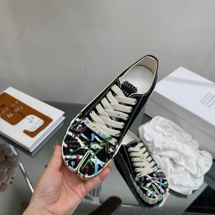 Maison Margiela Sneaker MM000121