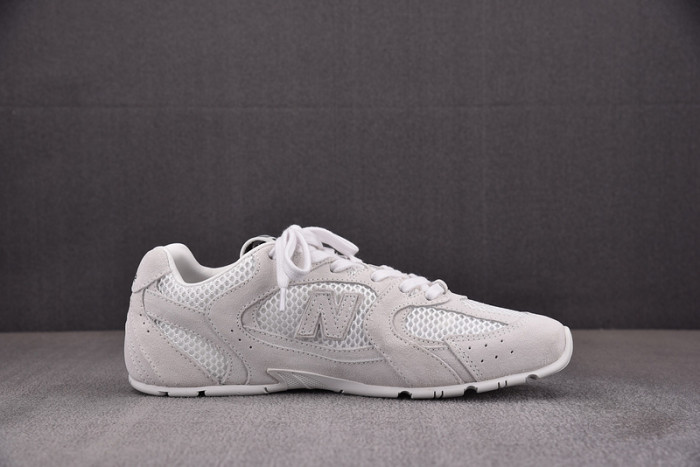 New Balance x MIU MIU NB530 NB000047