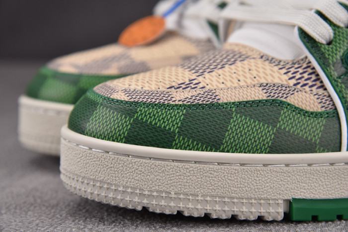 l&v snekaers l0000143