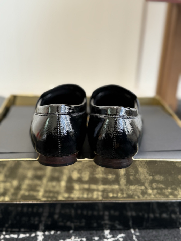 C&L Loafer CLF000003