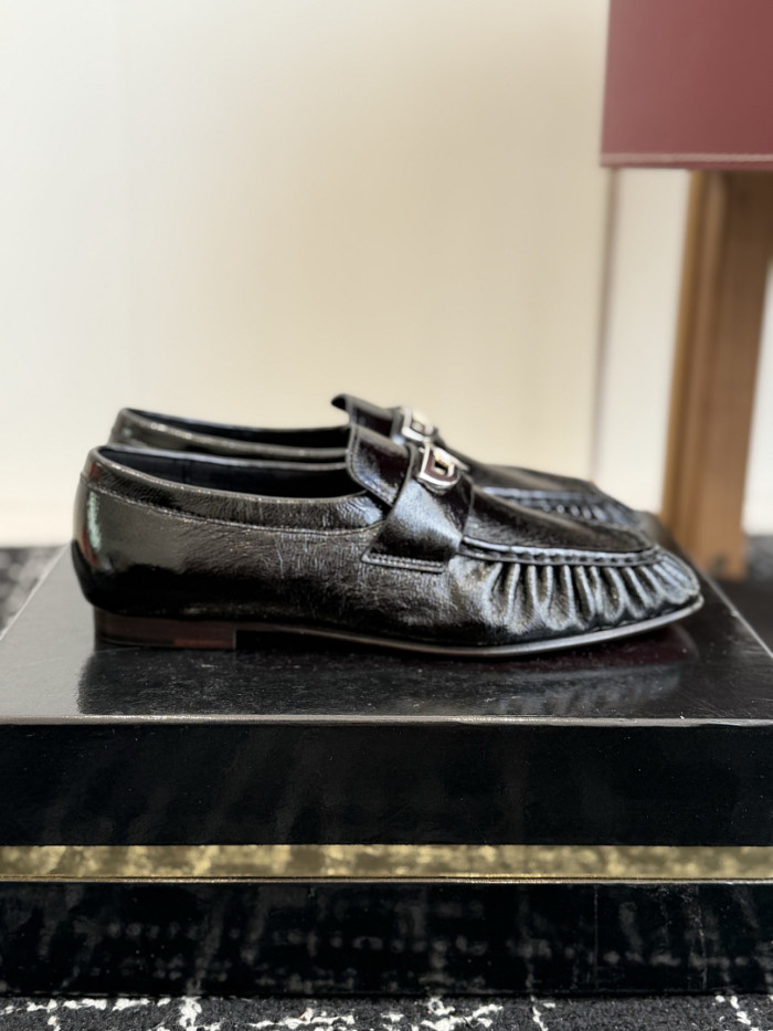 C&L Loafer CLF000003