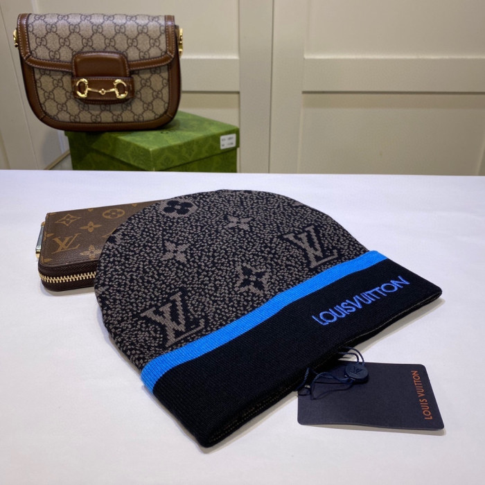 LV hat65