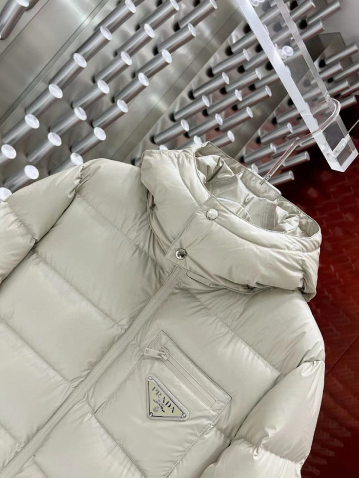 Pra*a down jacket 7