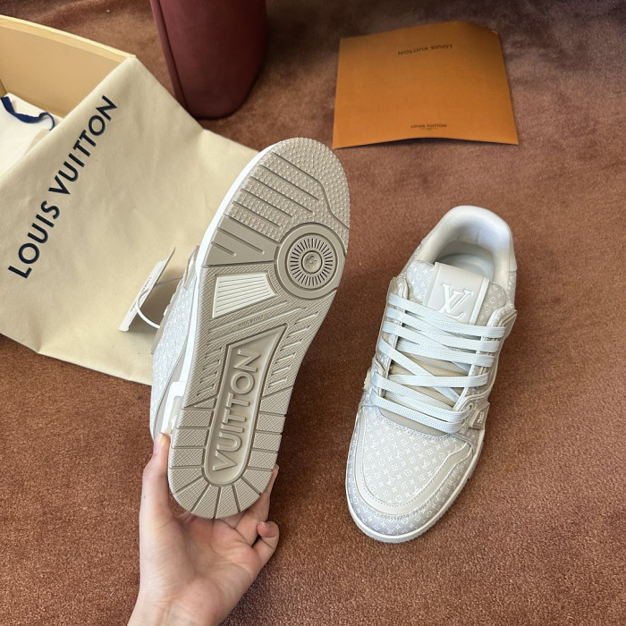 L&V snekaers L0000592