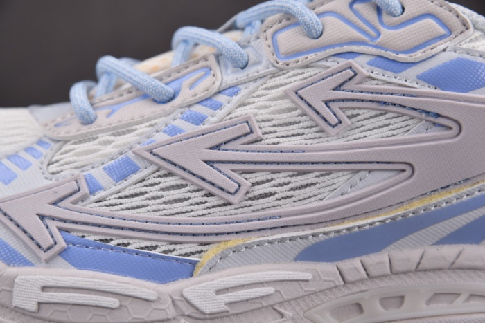 OFW Be Right Back BRB000016