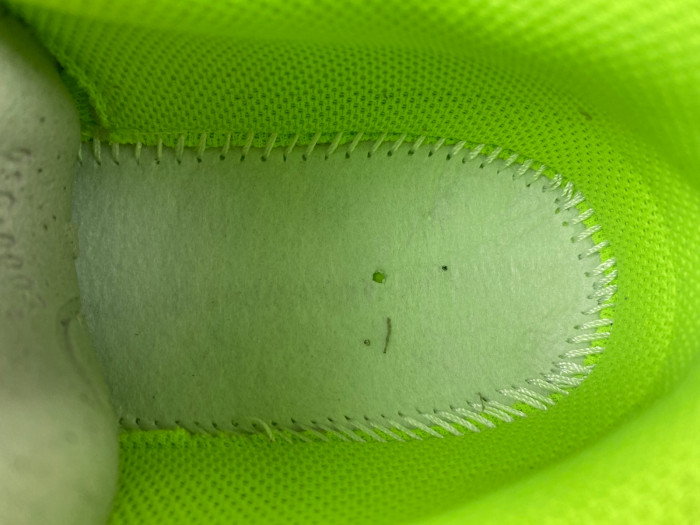 NEW BALANCE 1906R NB000052