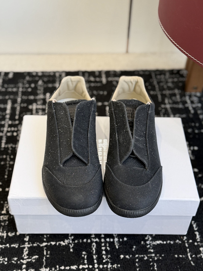 Maison Margiela Sneaker MM000106