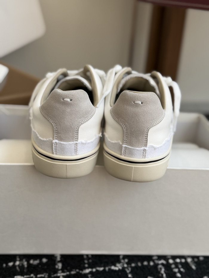 Ma1s0n Marg*e1a Sneaker MM000156