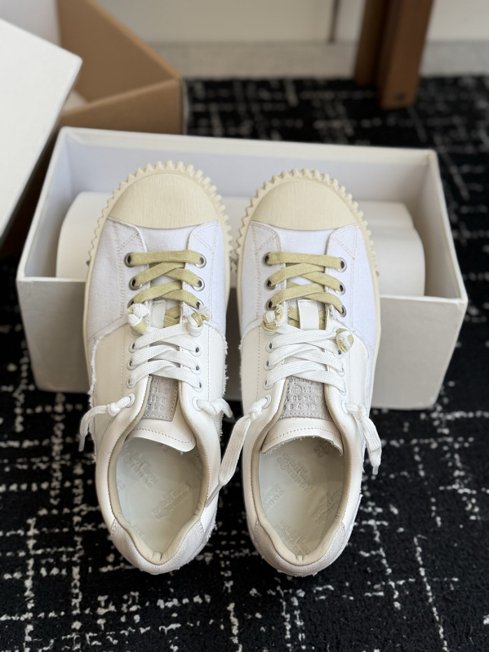 Ma1s0n Marg*e1a Sneaker MM000156