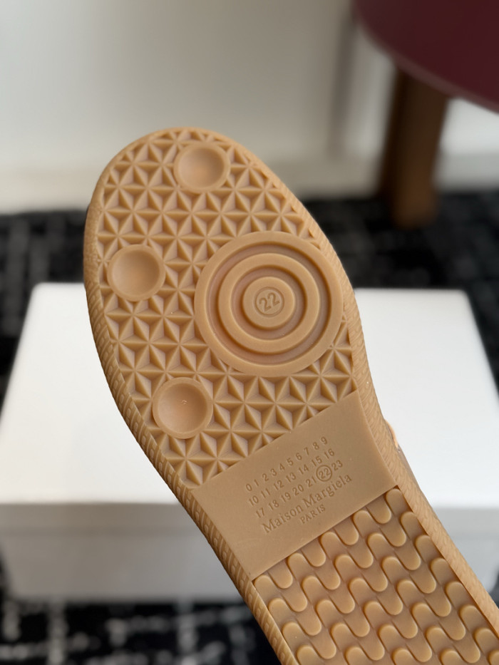 Ma1s0n Marg*e1a Sneaker MM000174