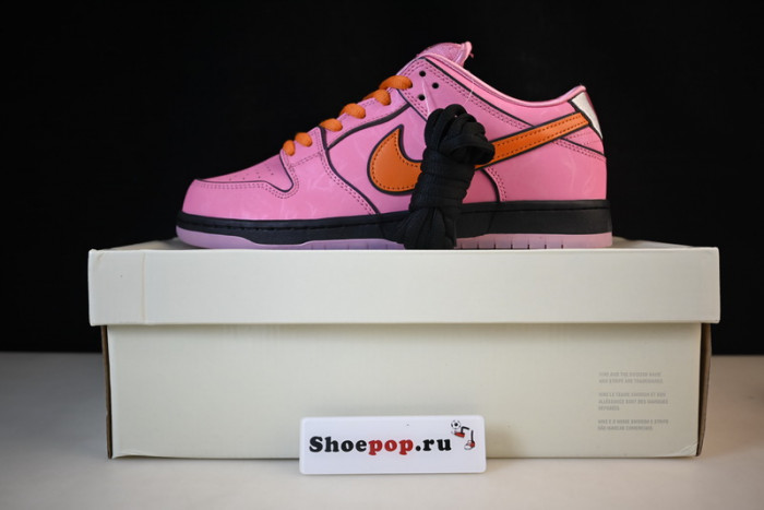 the powerpuff girls x nike sb dunk low blossom fd2631-600