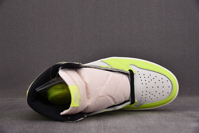 air jordan 1 high og "volt" 555088-702