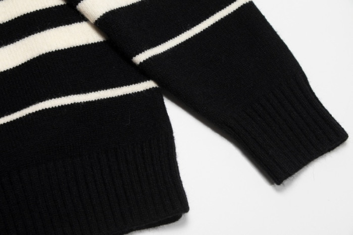 BURBER*Y sweater 69