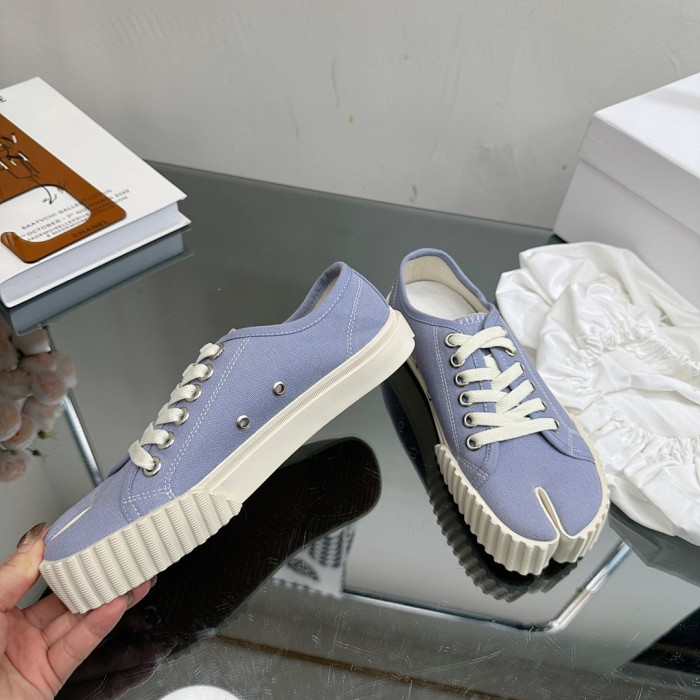 Maison Margiela Sneaker MM000119