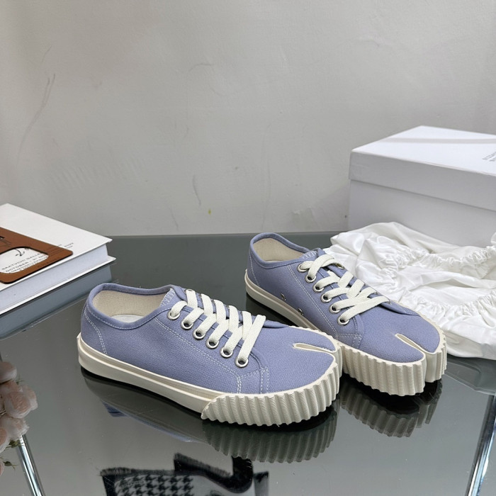 Maison Margiela Sneaker MM000119