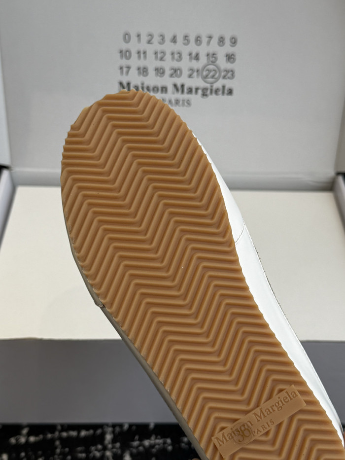 Ma1s0n Marg*e1a Sneaker MM000140