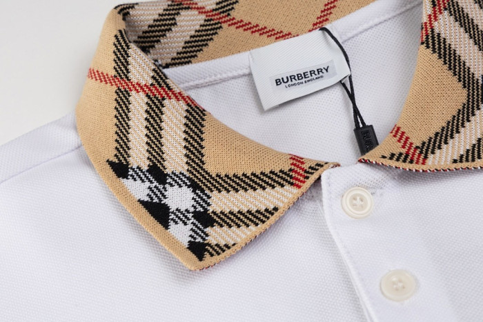 BURBER*Y T-Shirt 90