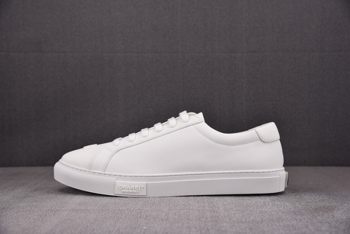 chane* snekaers c000030