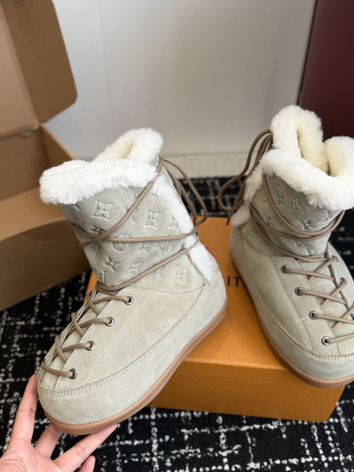 L&V BOOTS LV0000353