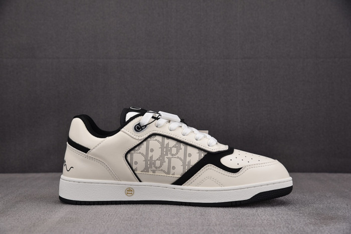 DIO* SNEAKERS B27