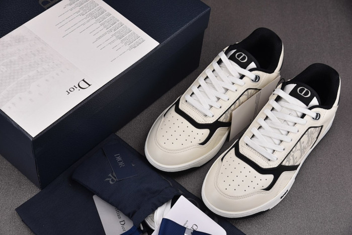 DIO* SNEAKERS B27