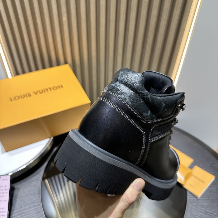 L&V BOOTS LV0000344