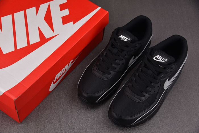 NIKE Air Max 90 Premium HV4517-002