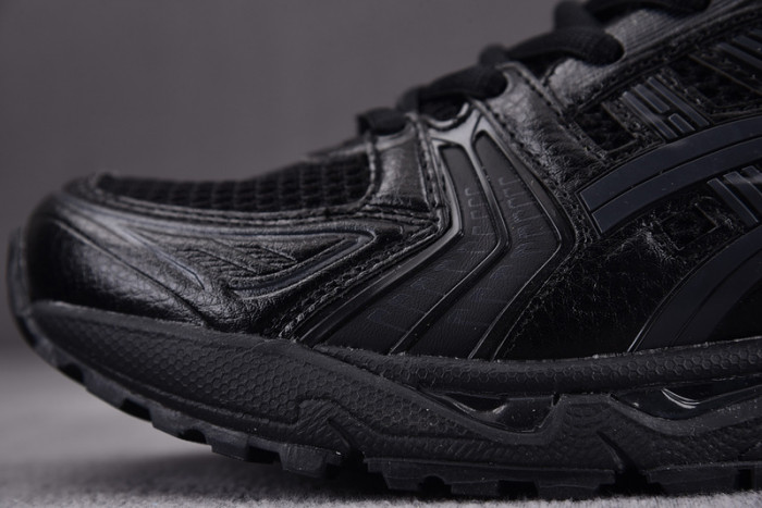 As*ic*s gel kayano 14 