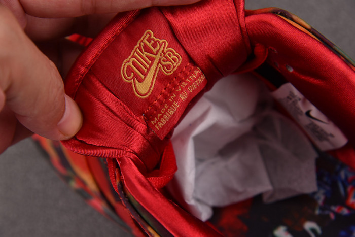 The Wizard of Oz Nike SB Dunk Low FZ1291-600