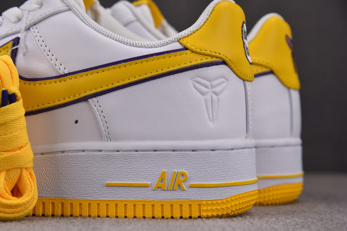 Kobe Bryant x Nike Air Force 1 Low FZ1151-101