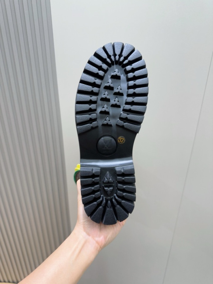 L&V BOOTS LV0000369