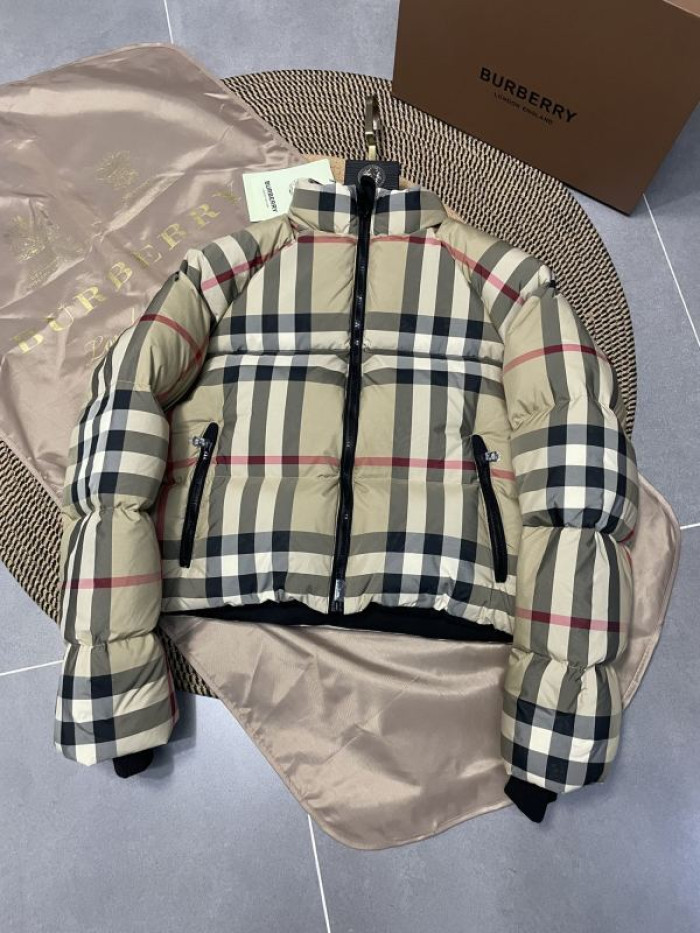 BURBER*Y Down Jacket 85