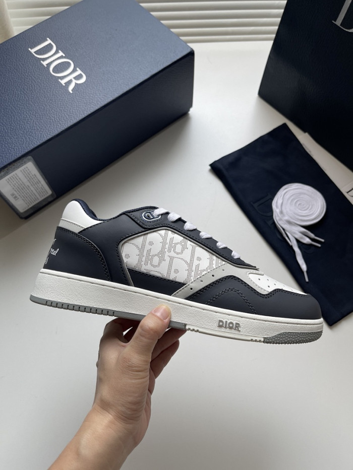 DIO* SNEAKERS B27