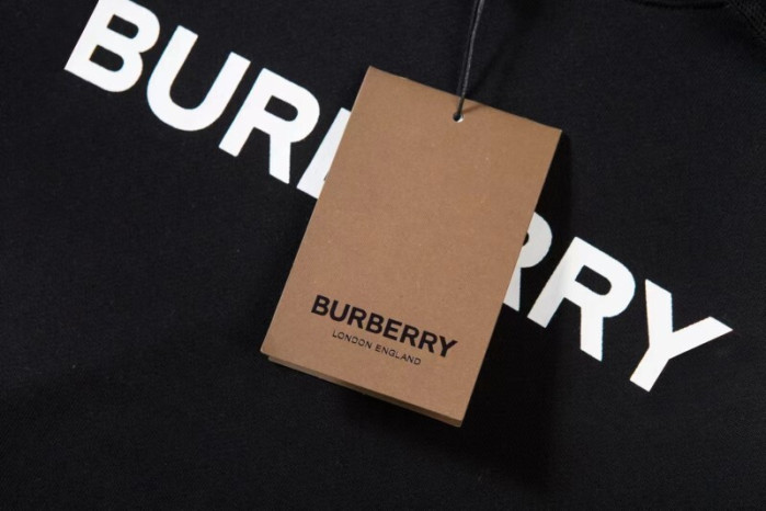 BURBER*Y hoodie 64