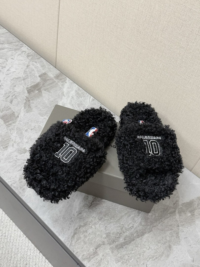 BALENCIAG* SANDAL 74