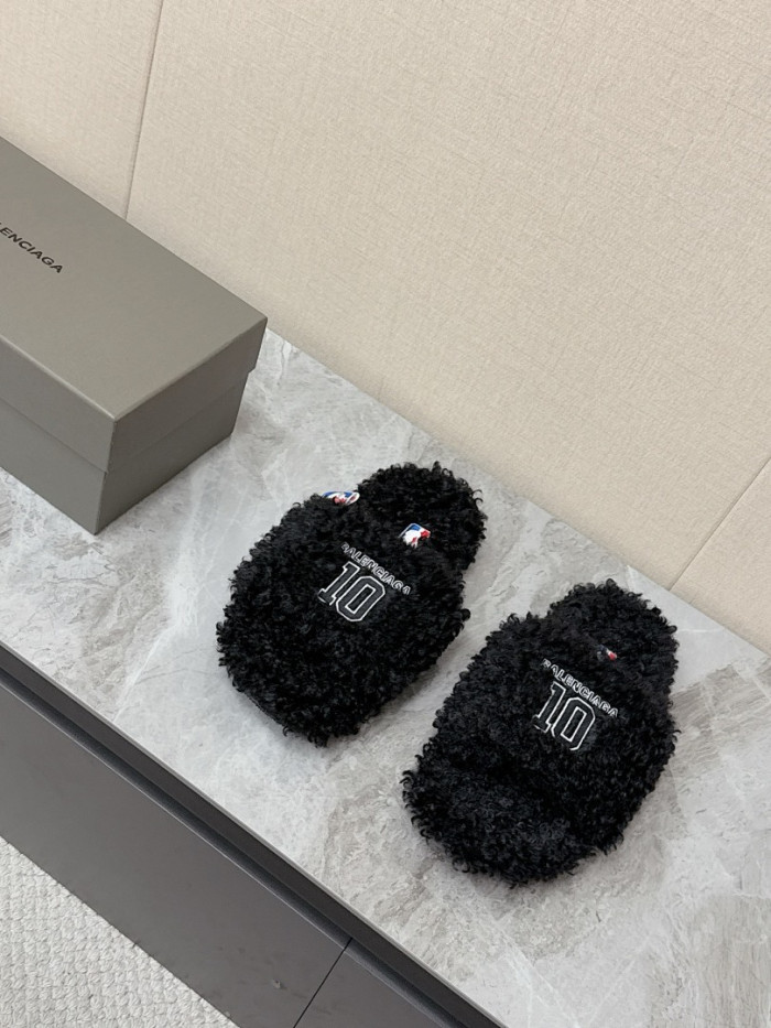 BALENCIAG* SANDAL 74