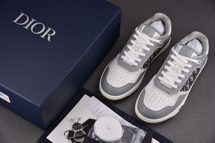 dio* sneakers b27 t0000-043