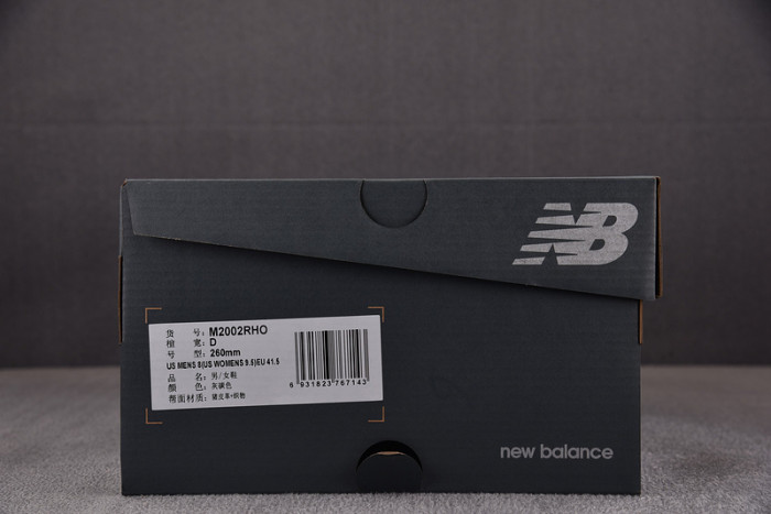 NEW BALANCE 2002R NB000039