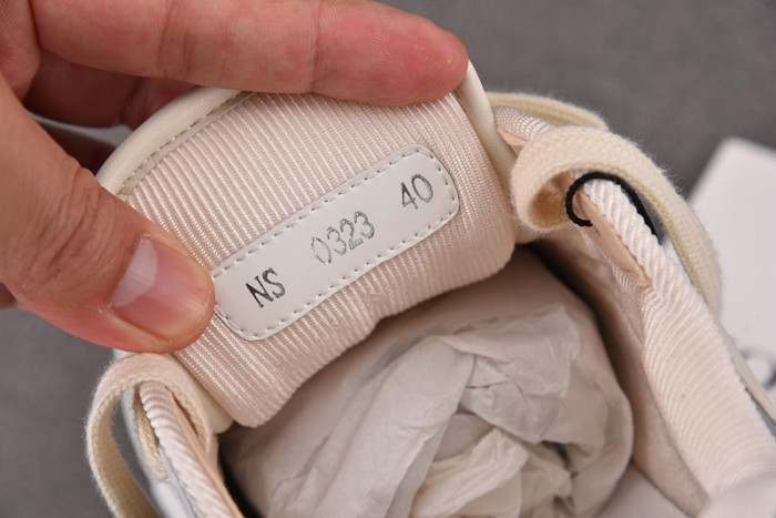 DIO* SNEAKERS B27 T0001-054