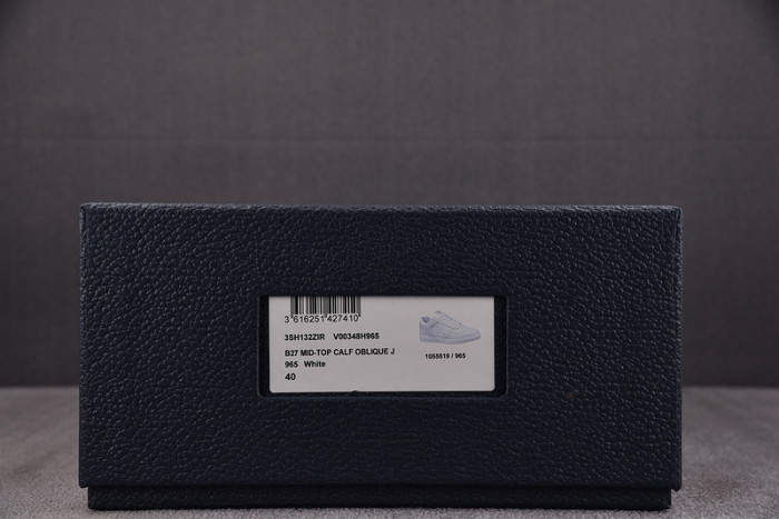 DIO* SNEAKERS B27 T0000-026