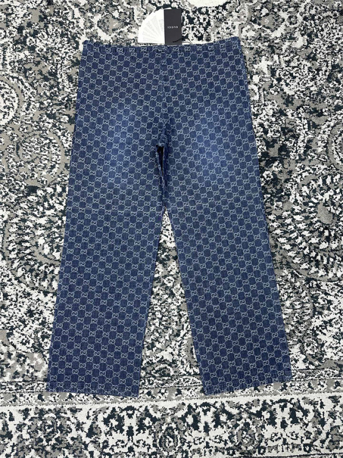 Gvc*1 Suit 16