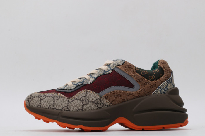 G*u*i* trainer sneaker84