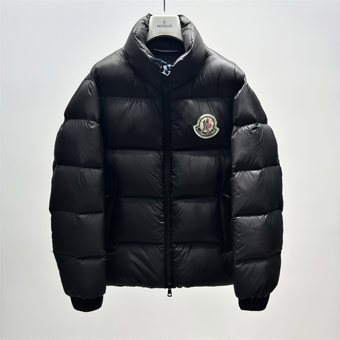 Moncler Down Jacket 70