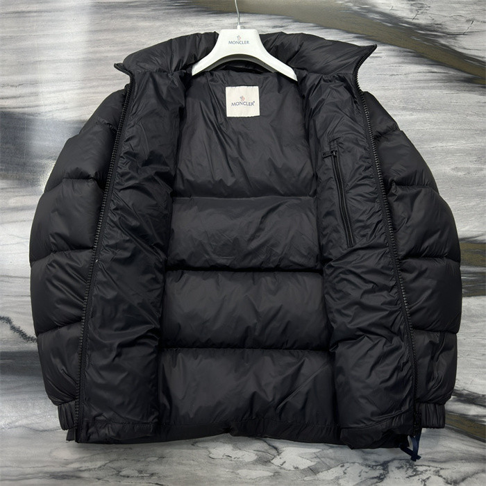 Moncler Down Jacket 70