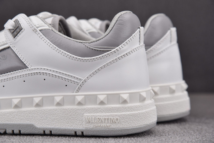 v*lentino sneakers vt000003