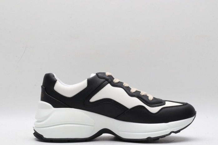 G*u*i* trainer sneaker88