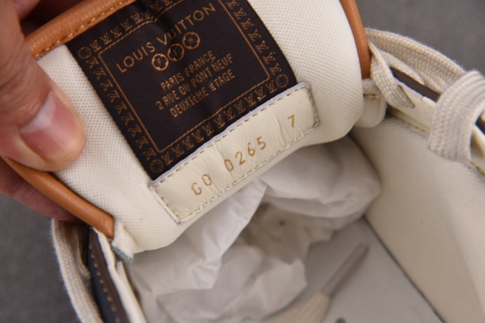 L&V snekaers L0000374