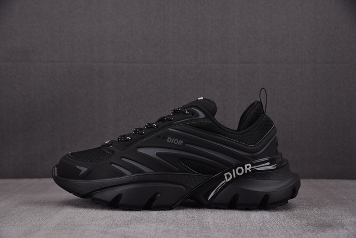 D1OR SNEAKERS B44 T0000-236