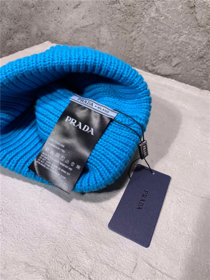 Prad* hat50