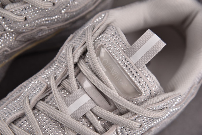 OFW Be Right Back BRB000017